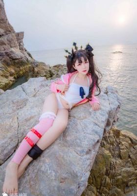 巨乳美女酒店自拍-西瓜影音高清在线观看